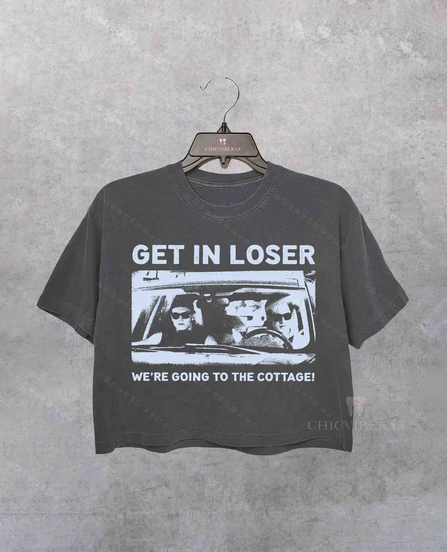 I’m Coming To The Cottage Hollanov Crop Shirt