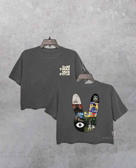 Benito Graphic Crop Shirt