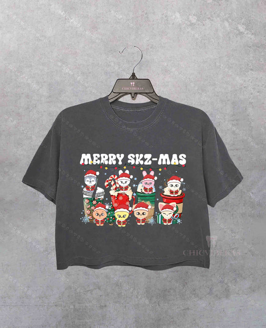 Merry SKZ-Mas Crop Shirt