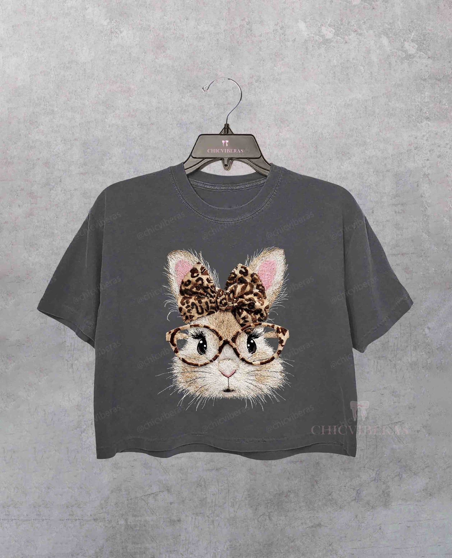 Retro Happy Easter Bunny Graphic Crop Shirt