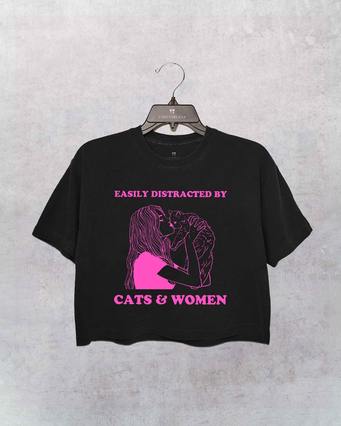 Easily Distracted By Cats And Women Crop Shirt