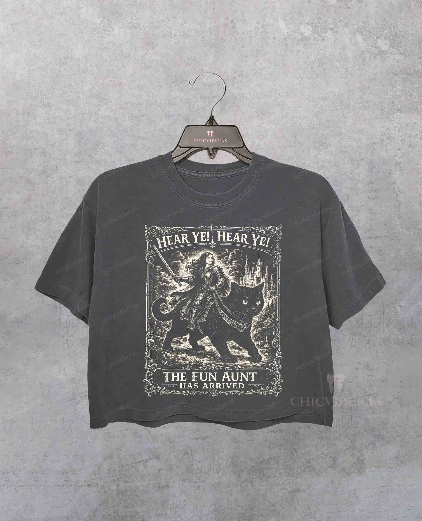 Fun Aunt Knight Riding Black Cat Crop Shirt
