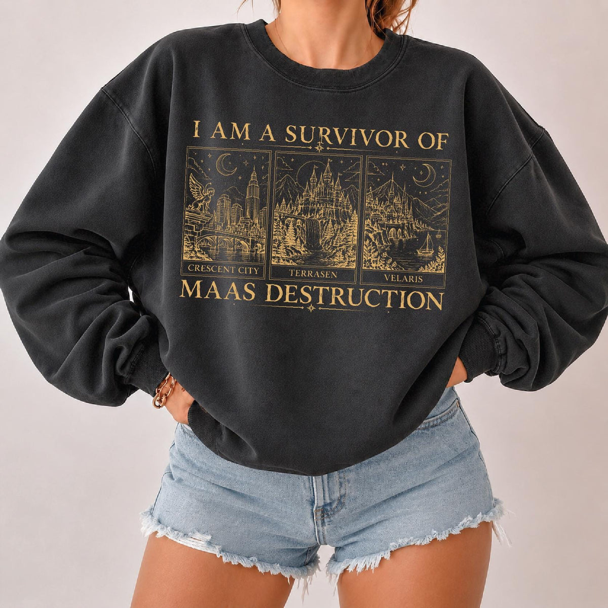 I Am a Survivor of Maas Destruction Crewneck Black