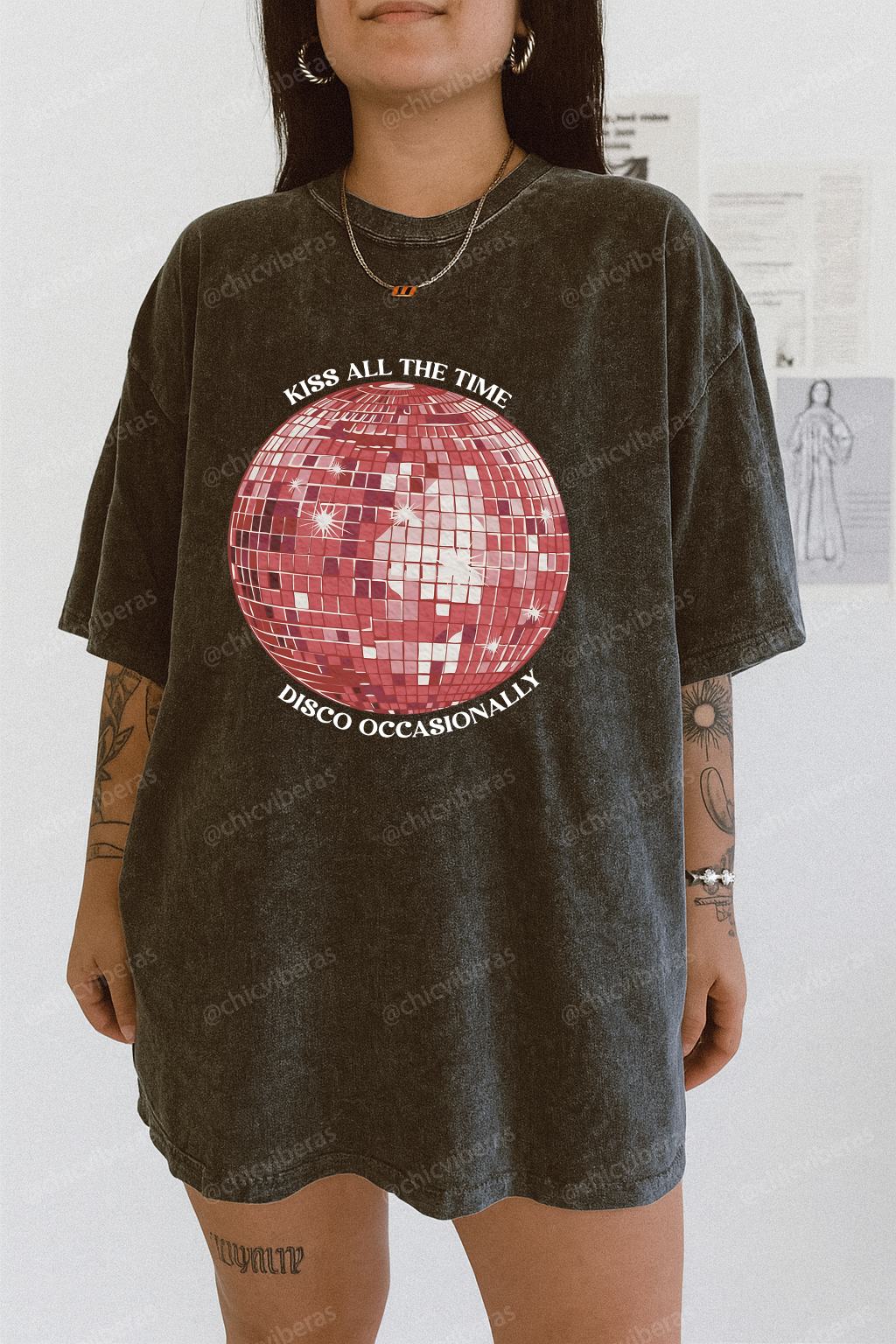 Harry Kiss All The Time Disco Ball Tee
