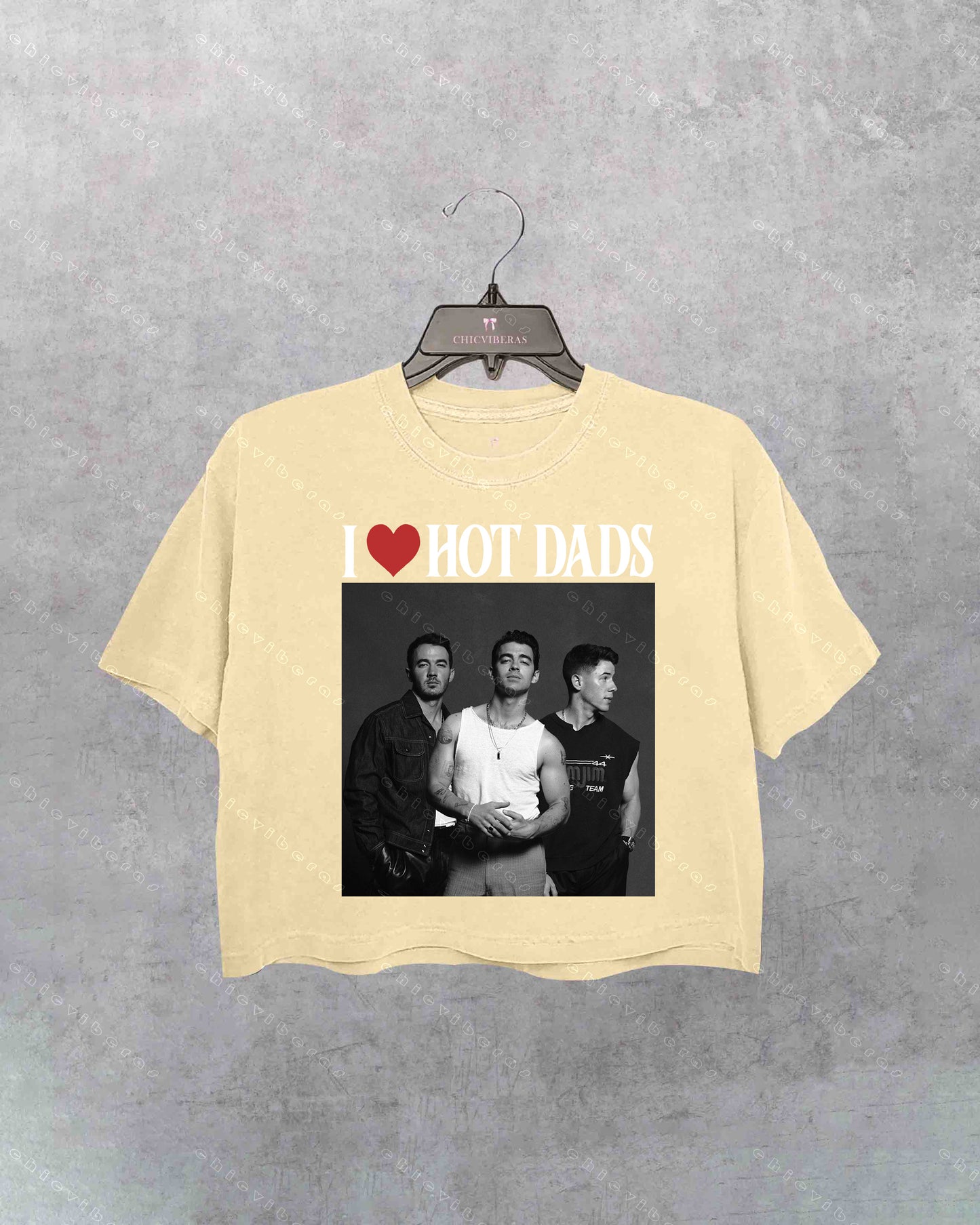 I Love Hot Dads Jonas Brothers Crop Shirt